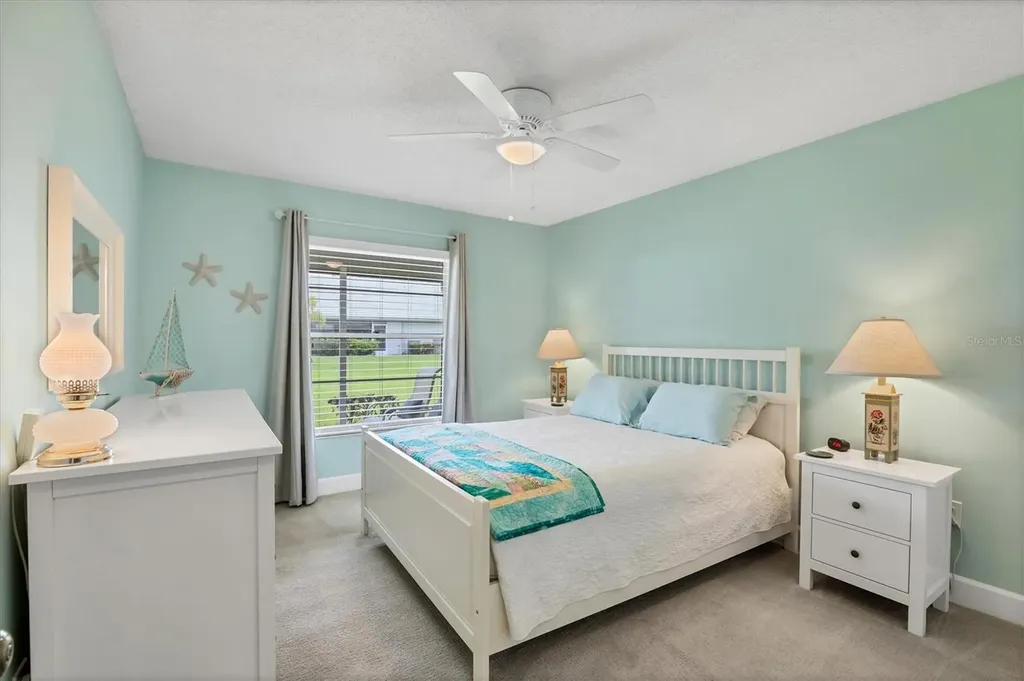 5448 Crestlake Boulevard Sarasota FL 34233