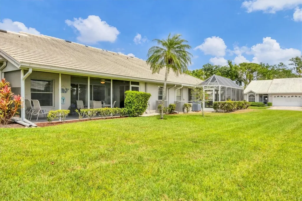 5448 Crestlake Boulevard Sarasota FL 34233