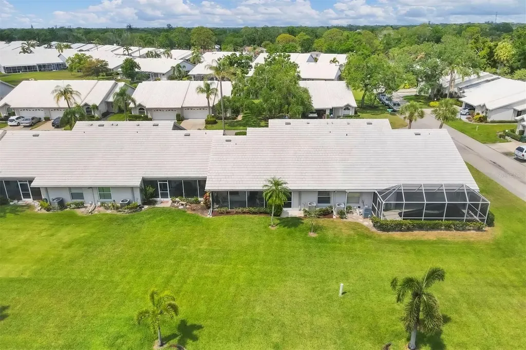 5448 Crestlake Boulevard Sarasota FL 34233