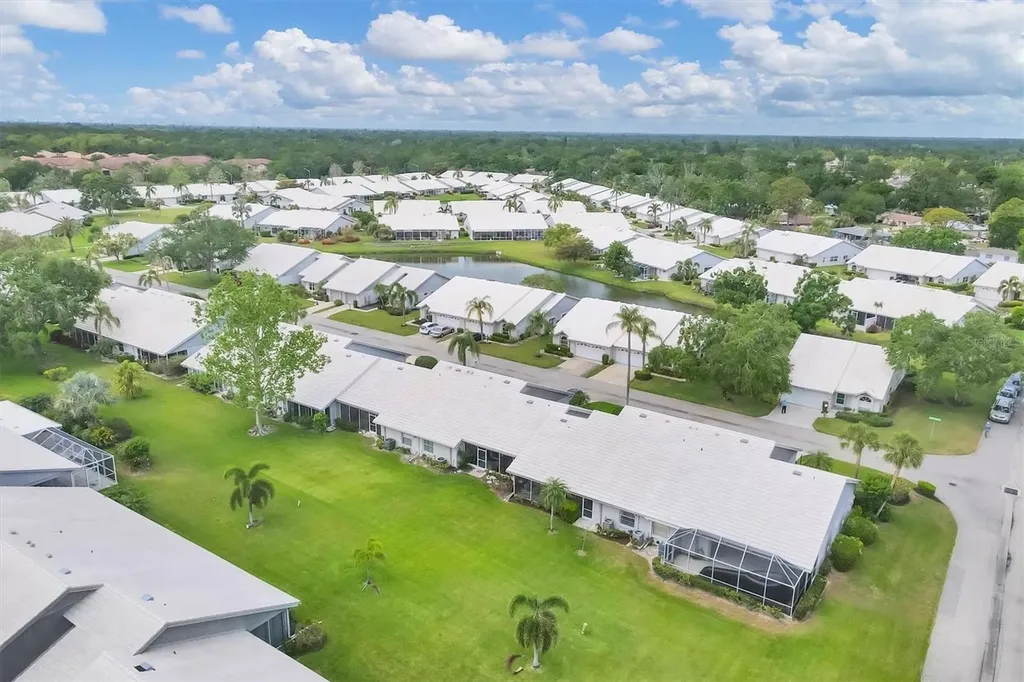 5448 Crestlake Boulevard Sarasota FL 34233