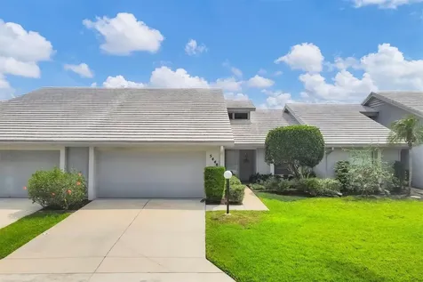 5448 Crestlake Boulevard Sarasota FL 34233