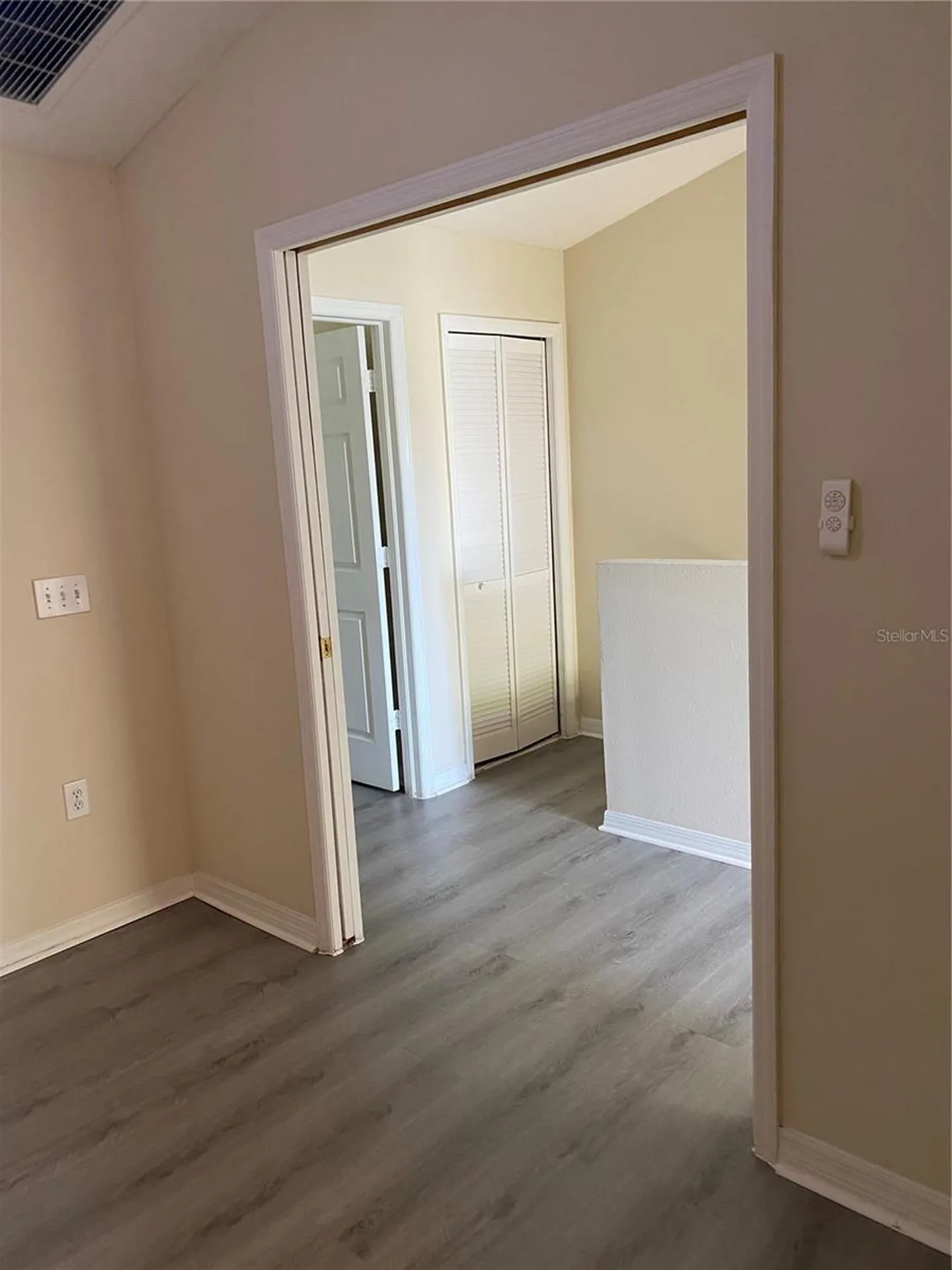 8556 Trail Wind Drive Tampa FL 33647