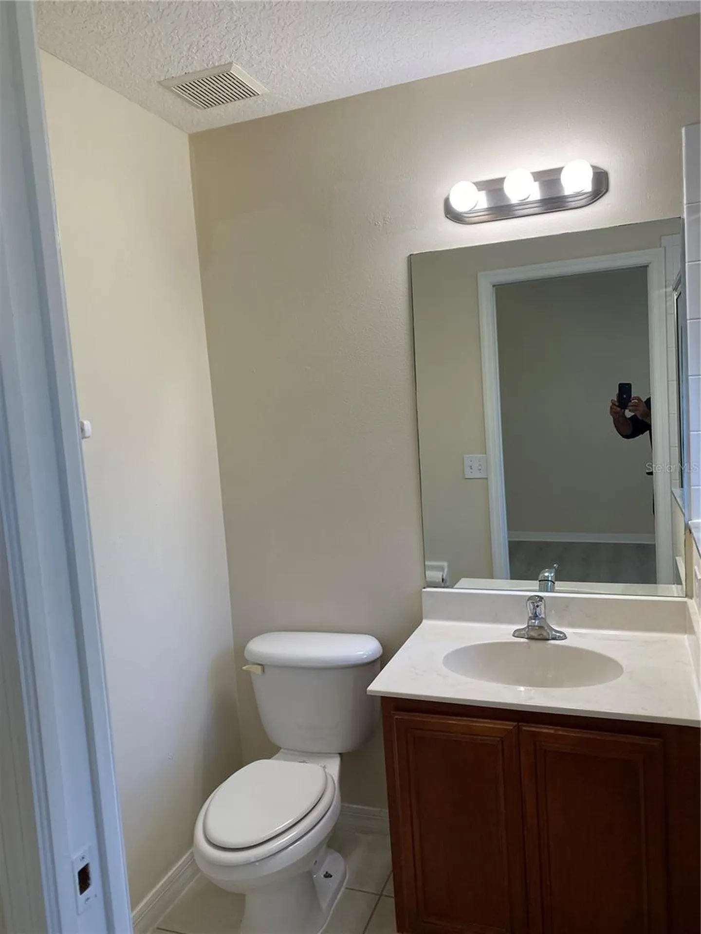 8556 Trail Wind Drive Tampa FL 33647
