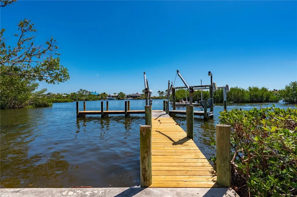 24139 Jolly Roger Boulevard Punta Gorda FL 33955