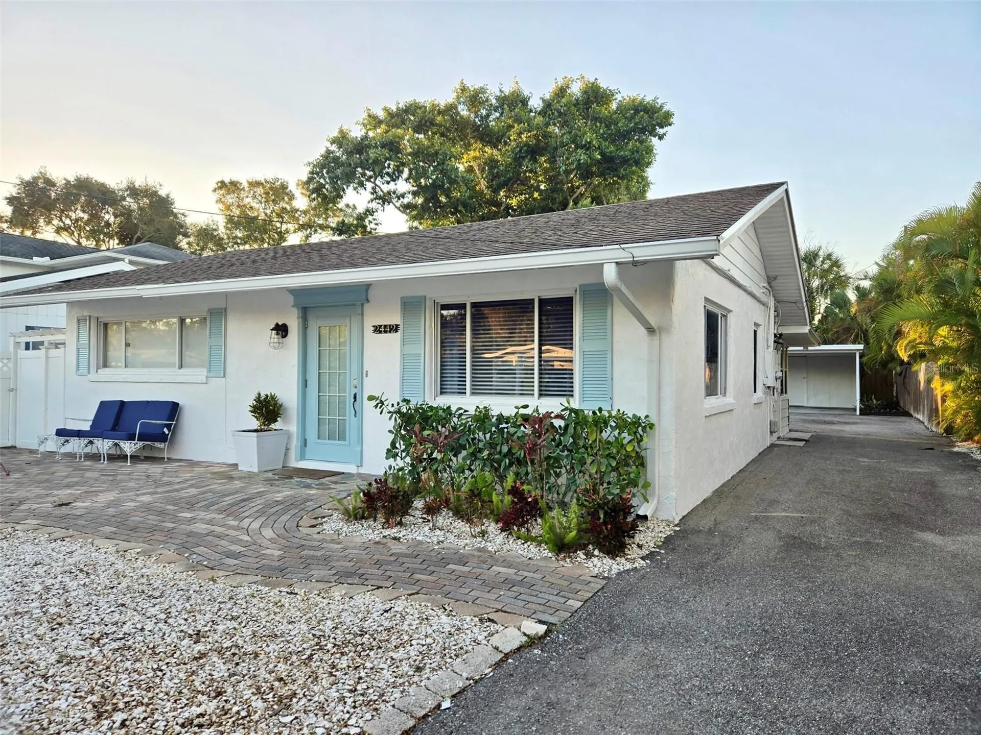 2442 Wood Street Sarasota FL 34237