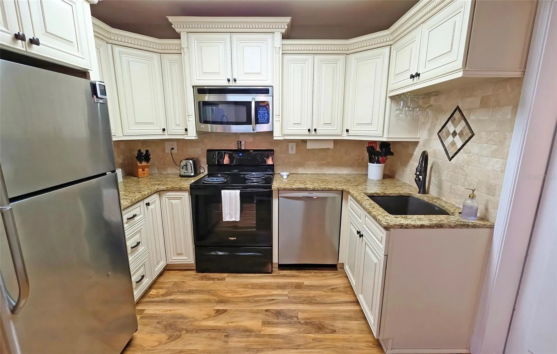 2442 Wood Street Sarasota FL 34237