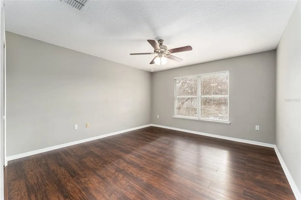 1116 Myrtle Lake View Drive Fruitland Park FL 34731