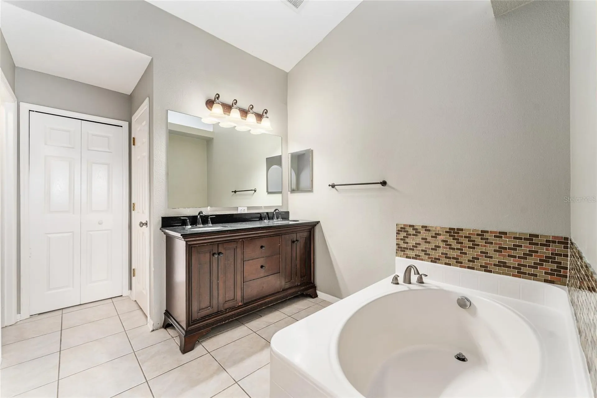 1116 Myrtle Lake View Drive Fruitland Park FL 34731