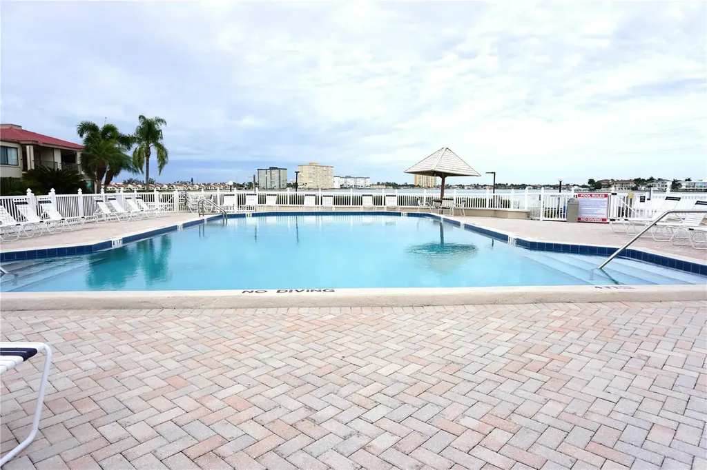 6269 Palma Del Mar Boulevard St Petersburg FL 33715
