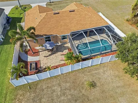 2198 Hopwood Road North Port FL 34287