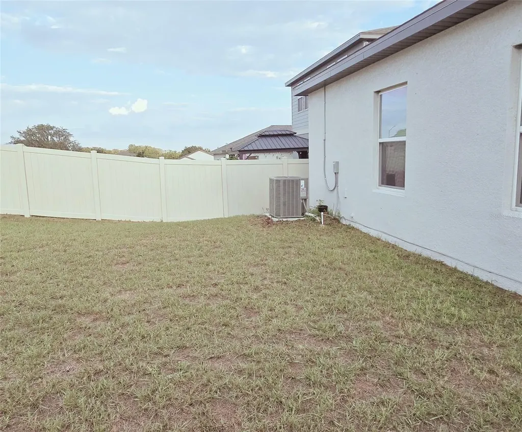 2677 Buttercup Avenue Haines City FL 33844