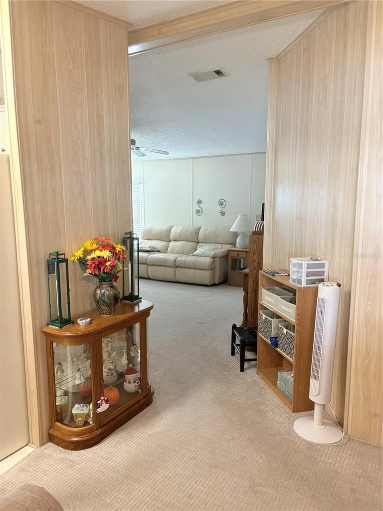 25051 Betton Hill Leesburg FL 34748
