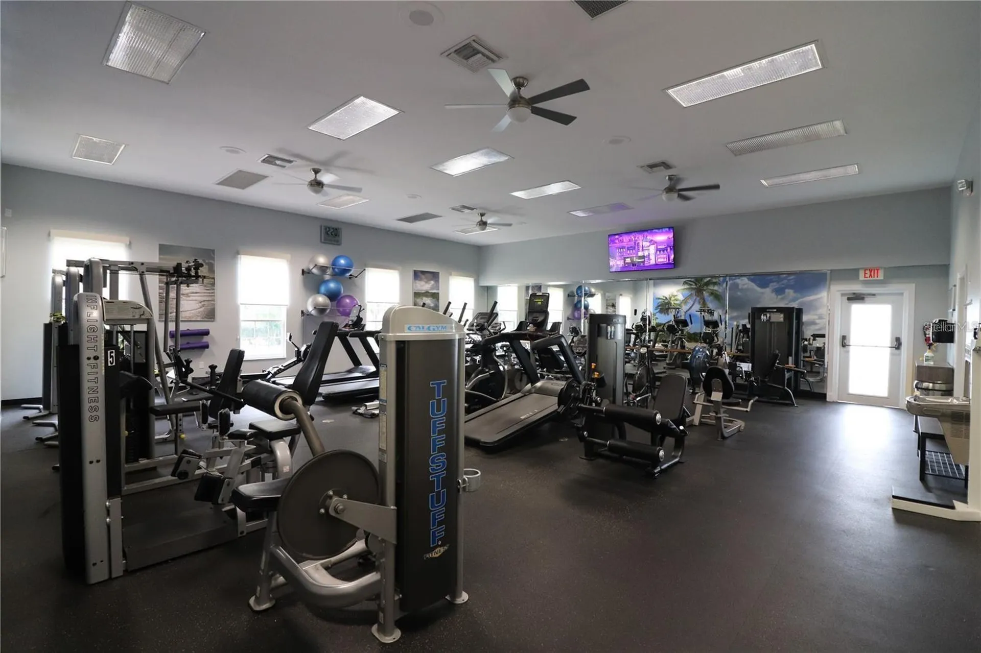 25051 Betton Hill Leesburg FL 34748