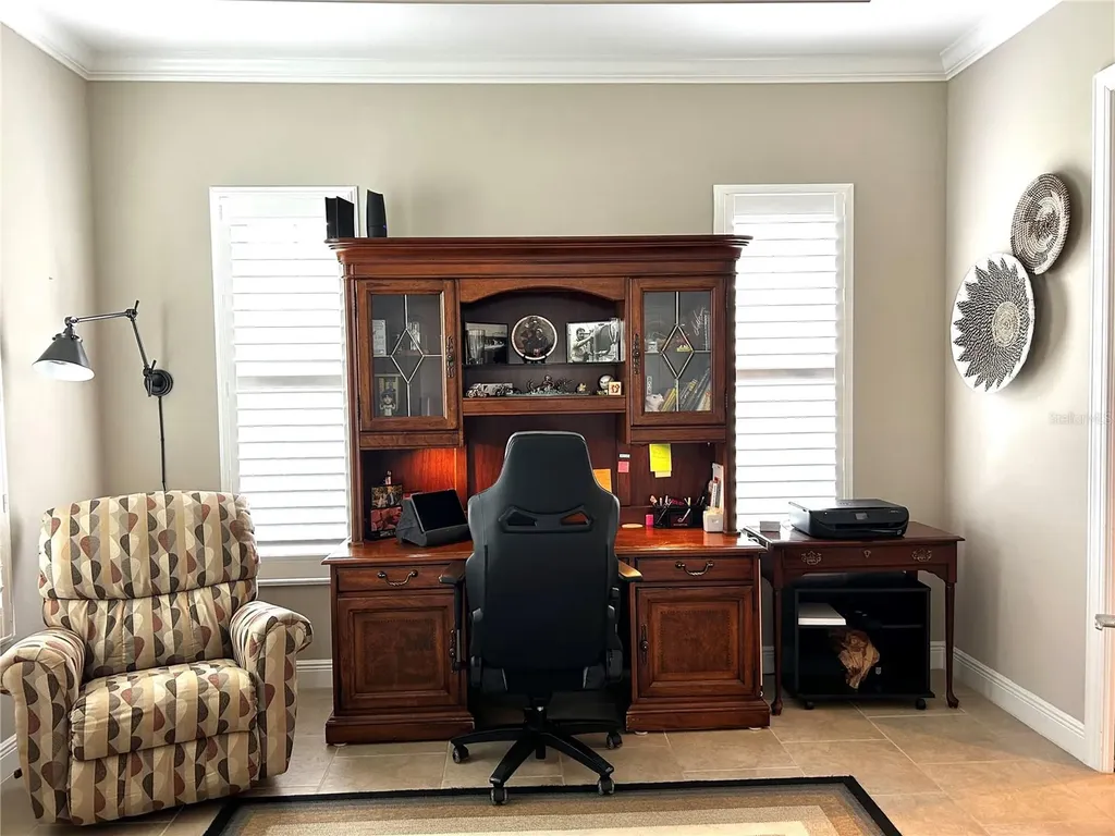 5033 Lake Overlook Avenue Bradenton FL 34208