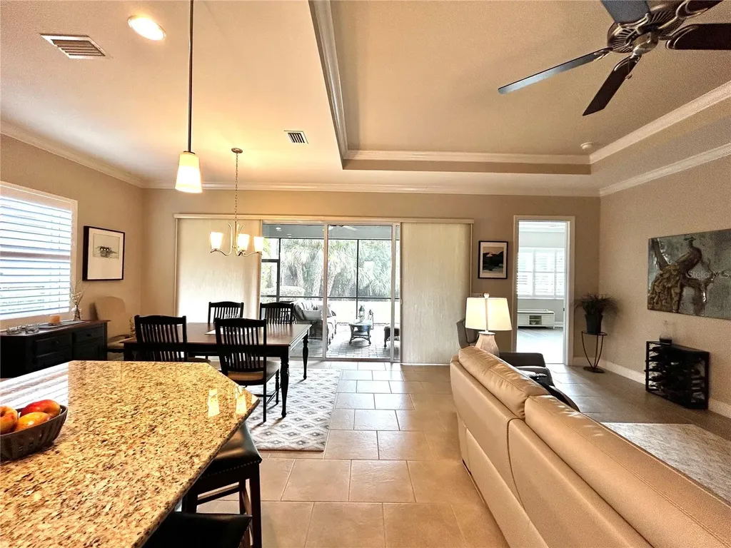 5033 Lake Overlook Avenue Bradenton FL 34208