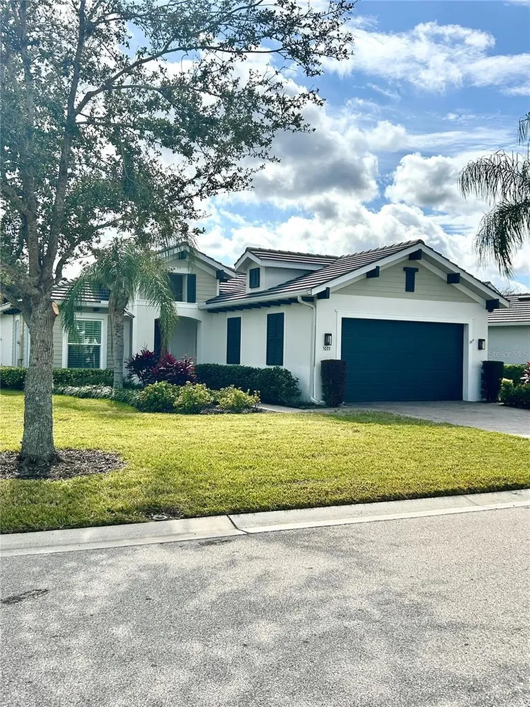 5033 Lake Overlook Avenue Bradenton FL 34208