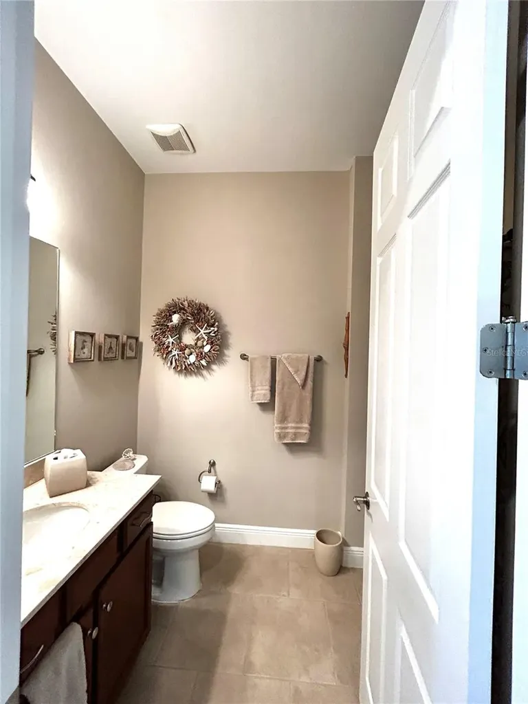 5033 Lake Overlook Avenue Bradenton FL 34208