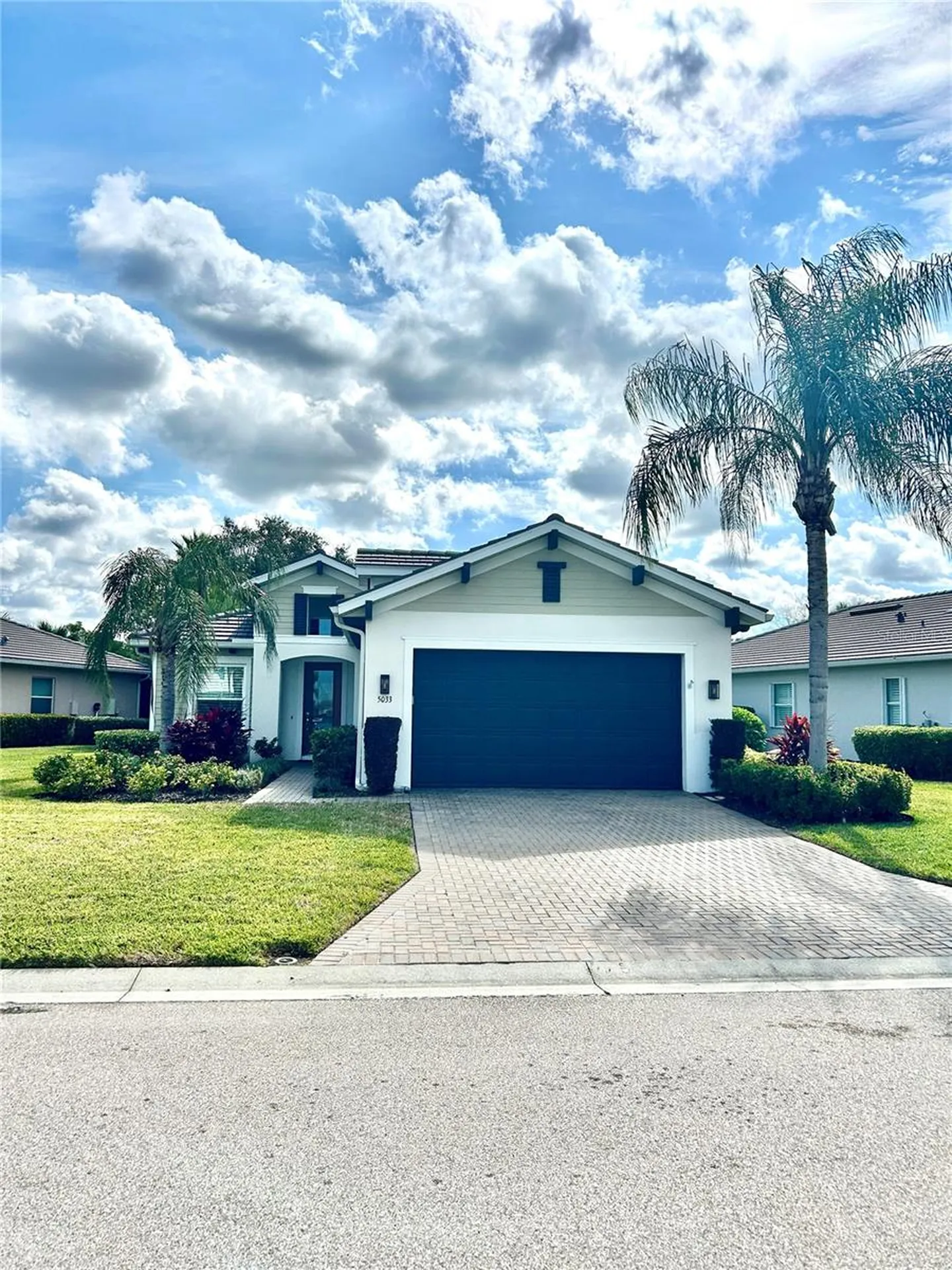 Bradenton FL, 5033 Lake Overlook Avenue