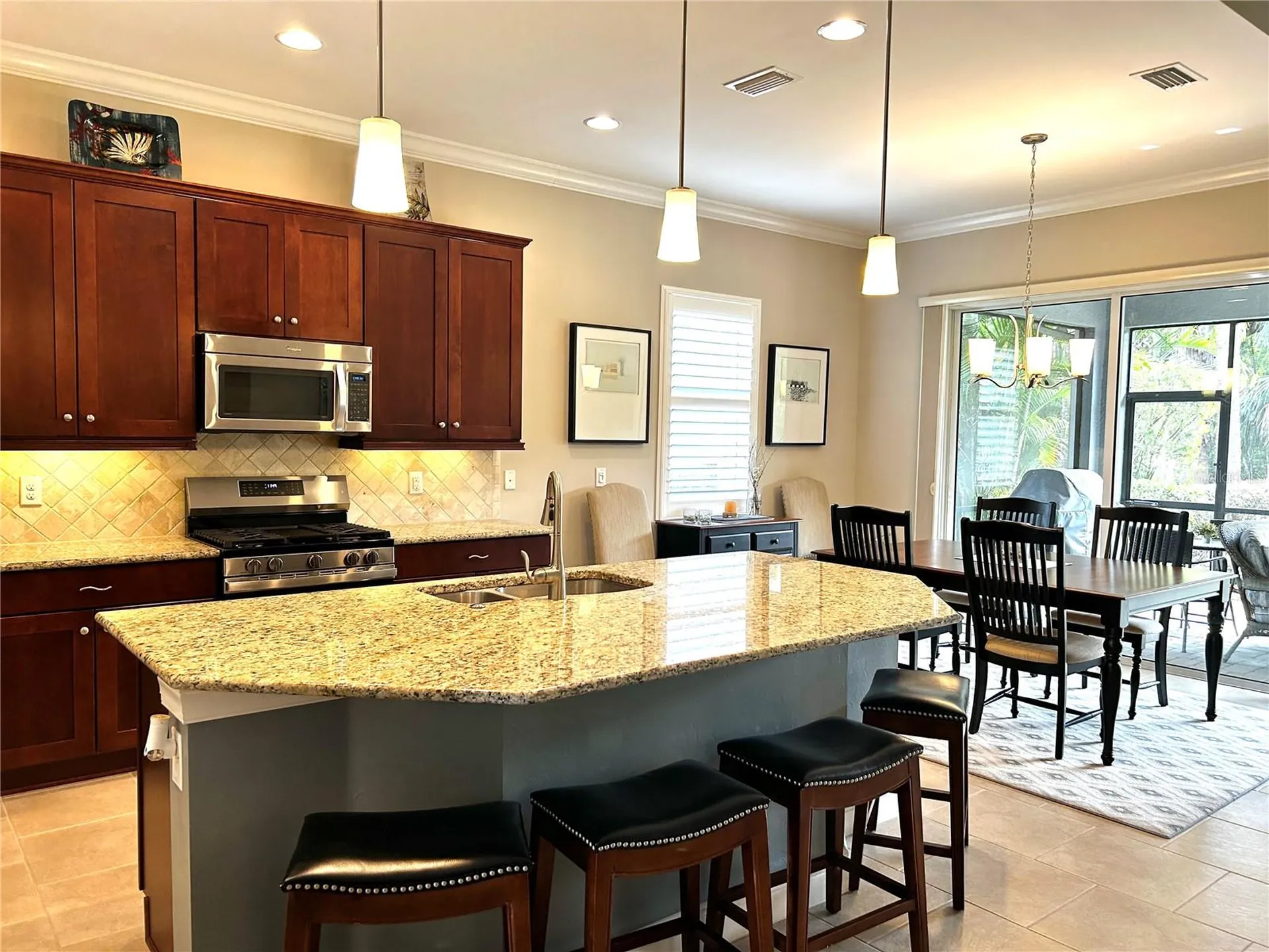 5033 Lake Overlook Avenue Bradenton FL 34208