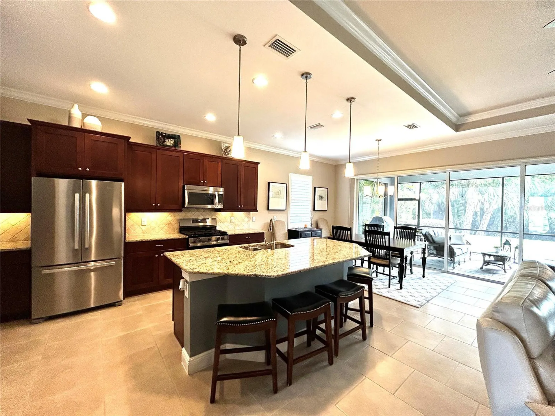 5033 Lake Overlook Avenue Bradenton FL 34208