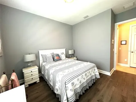 5033 Lake Overlook Avenue Bradenton FL 34208