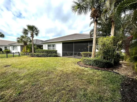 5033 Lake Overlook Avenue Bradenton FL 34208