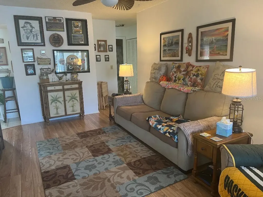 2009 San Sebastian Way S Clearwater FL 33763