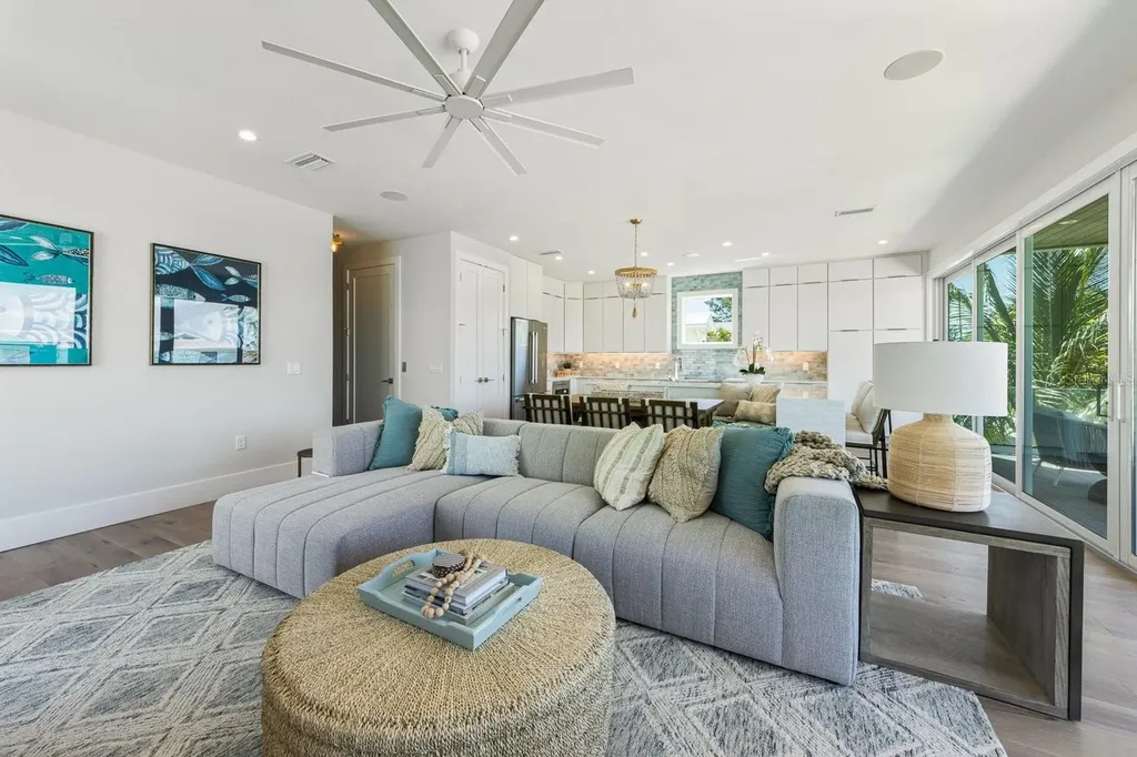 870 N Shore Drive Anna Maria FL 34216