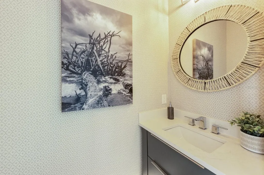 870 N Shore Drive Anna Maria FL 34216