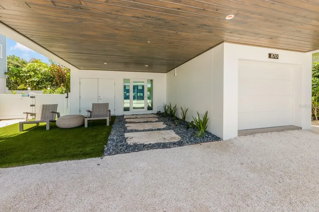 870 N Shore Drive Anna Maria FL 34216