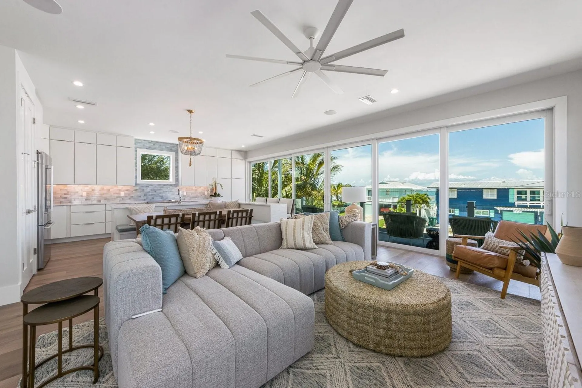 870 N Shore Drive Anna Maria FL 34216