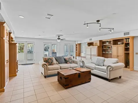 1218 SE 11th Street Ocala FL 34471