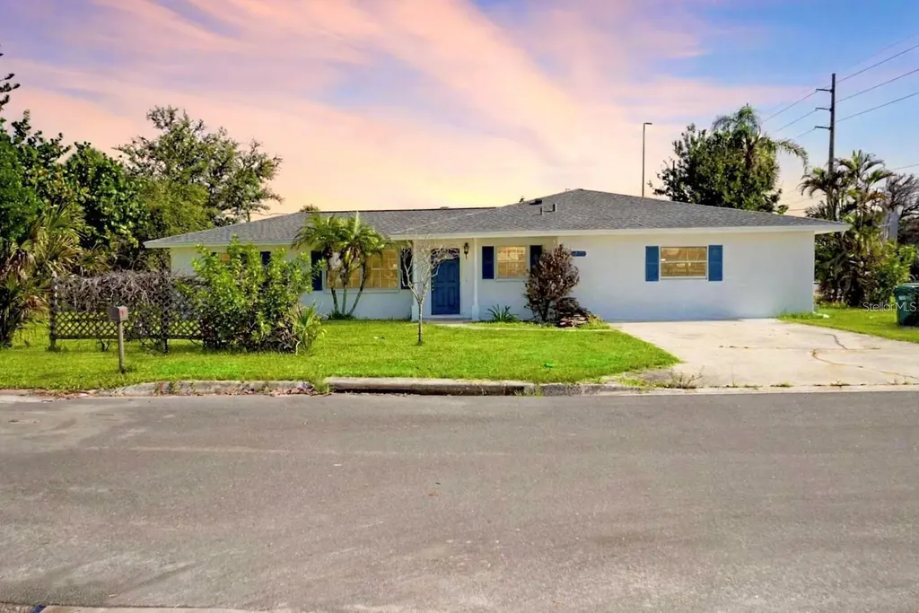 1796 Florence Avenue Englewood FL 34223