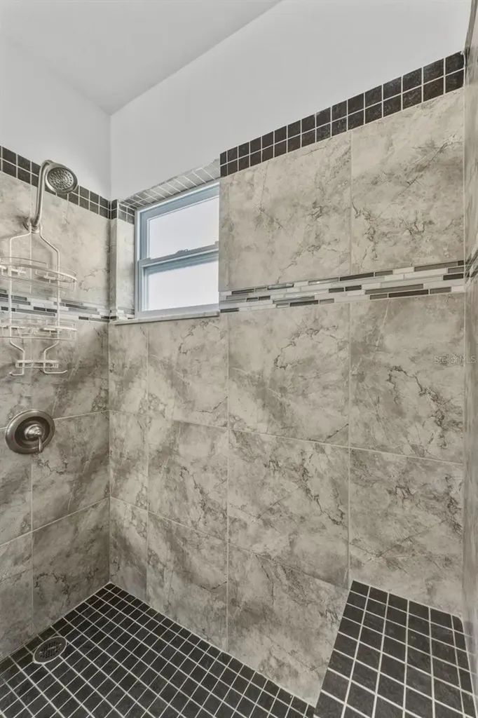 8806 Bay Pointe Drive Tampa FL 33615