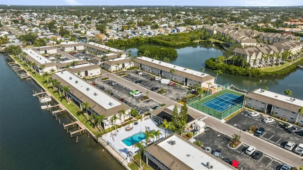 8806 Bay Pointe Drive Tampa FL 33615