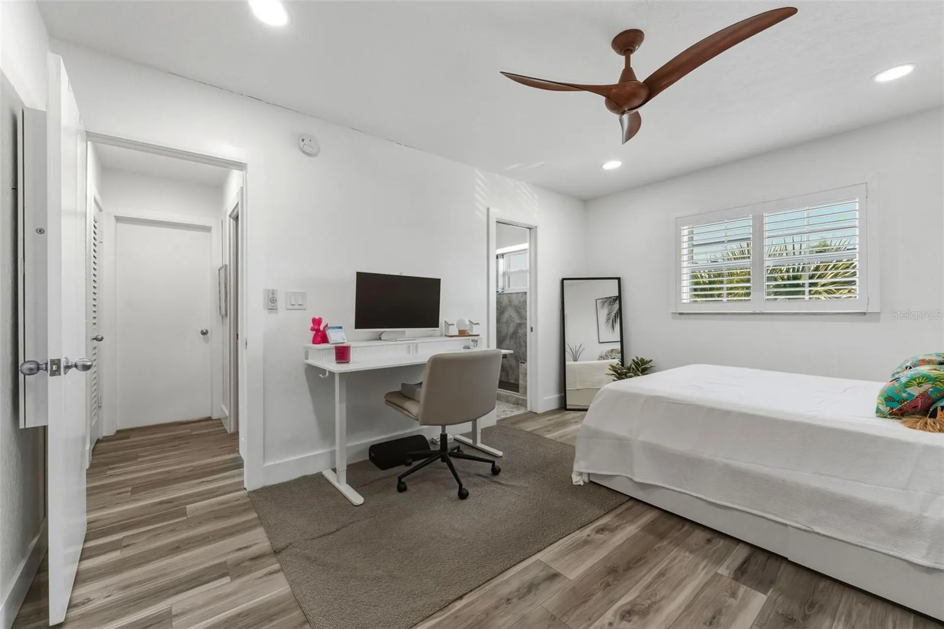 8806 Bay Pointe Drive Tampa FL 33615