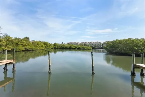 8806 Bay Pointe Drive Tampa FL 33615