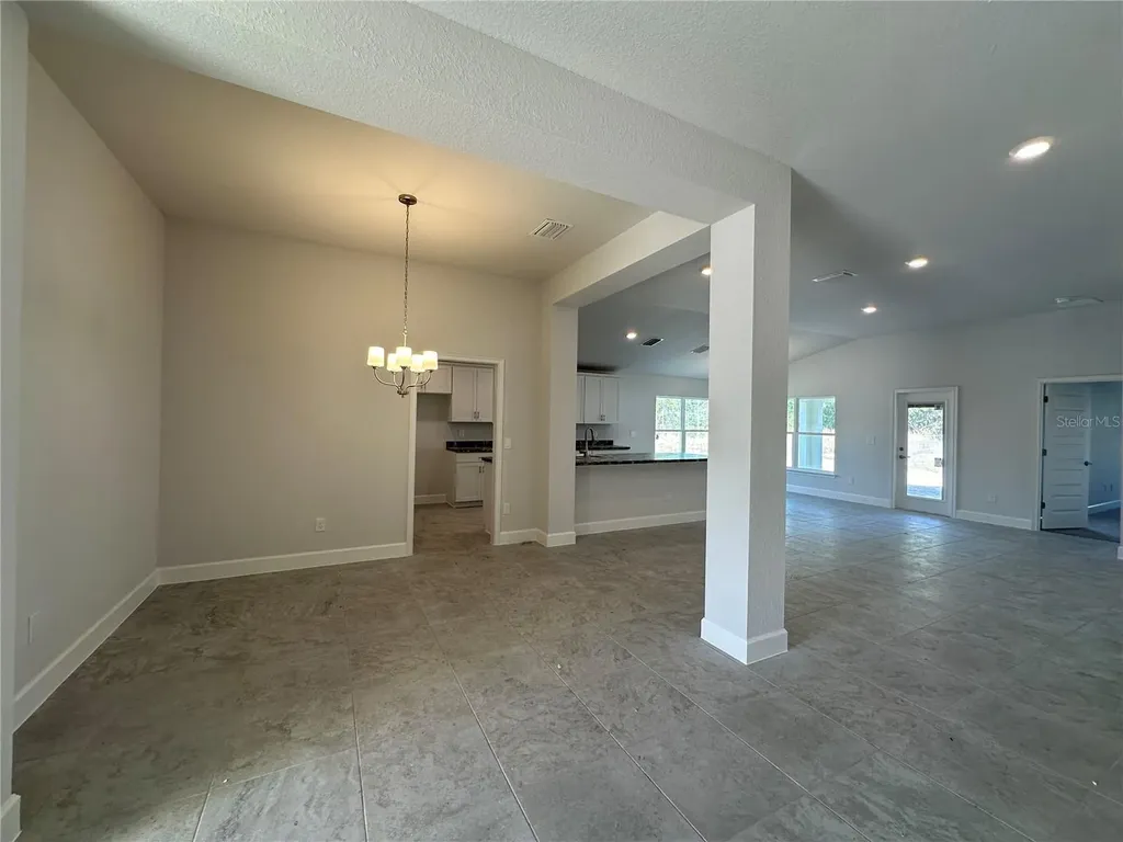 12551 NE 48th Terrace Oxford FL 34484