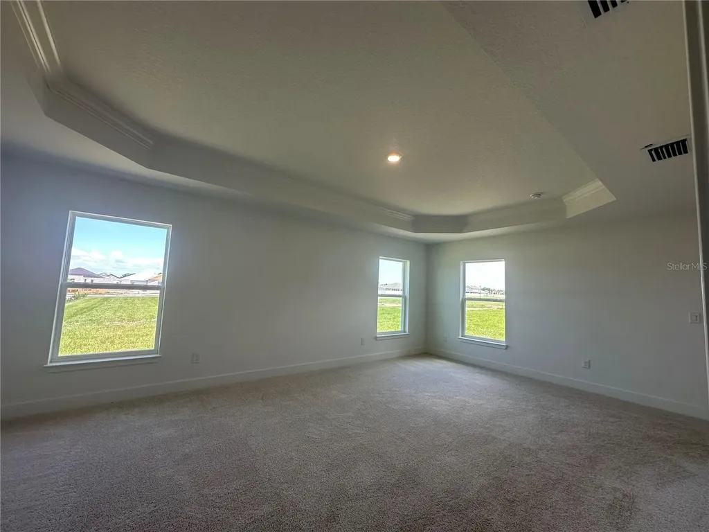 12551 NE 48th Terrace Oxford FL 34484
