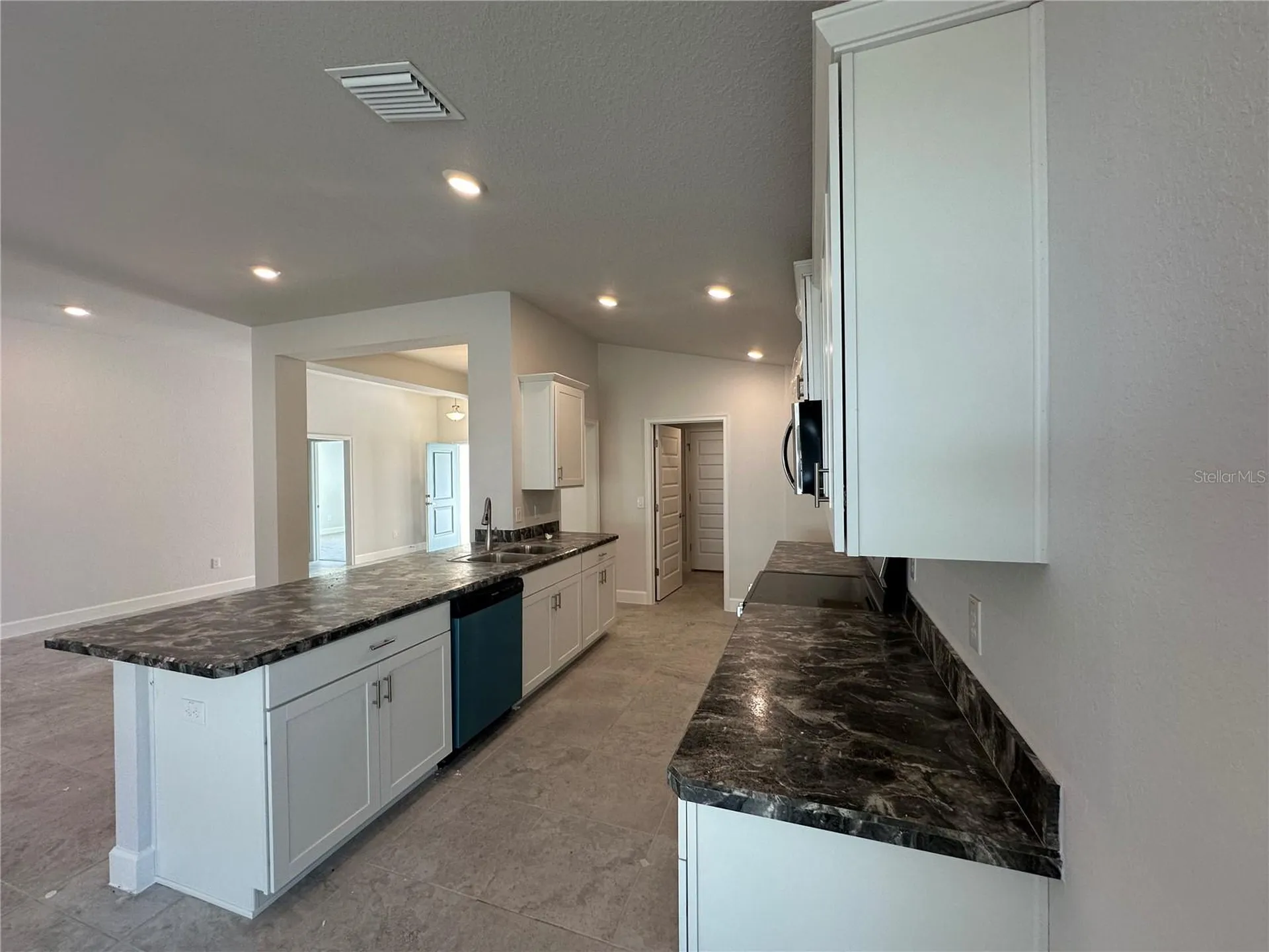 12551 NE 48th Terrace Oxford FL 34484