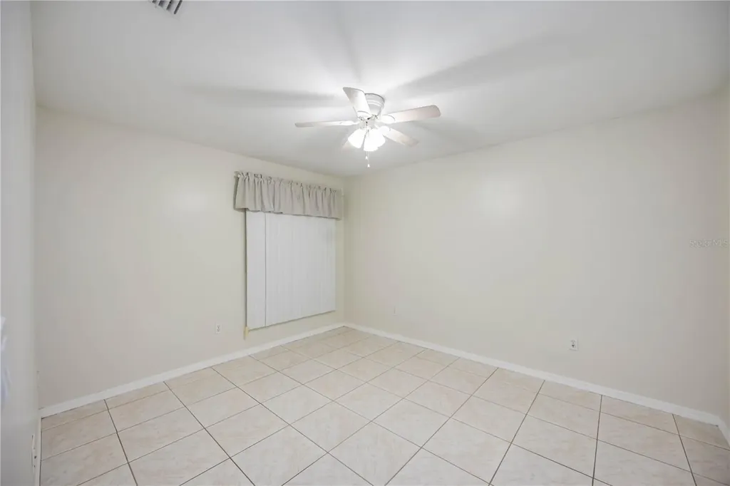 925 NE 4th Avenue Cape Coral FL 33909