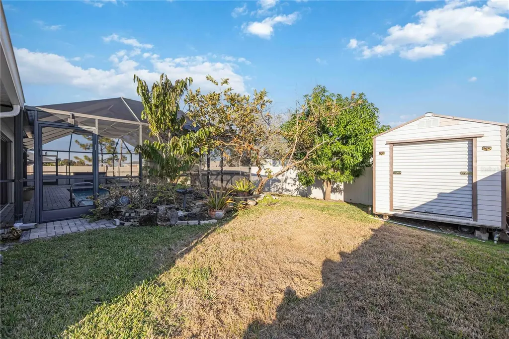 925 NE 4th Avenue Cape Coral FL 33909