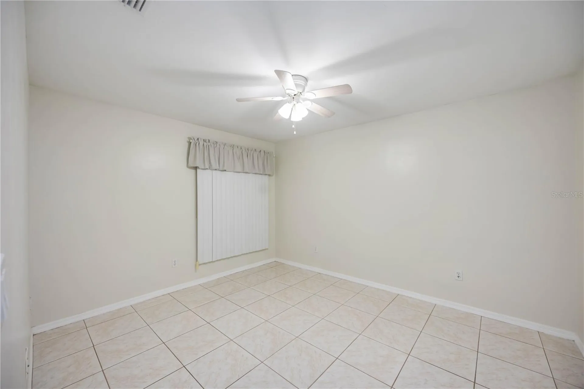 925 NE 4th Avenue Cape Coral FL 33909