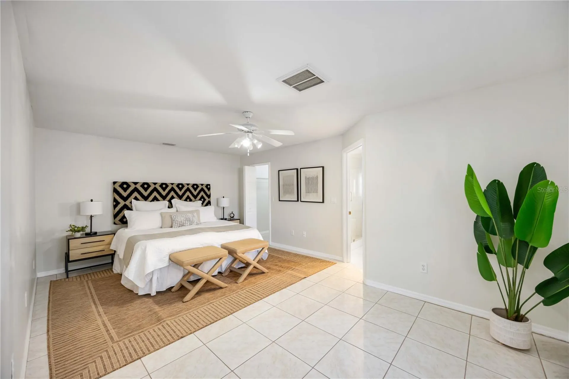 925 NE 4th Avenue Cape Coral FL 33909