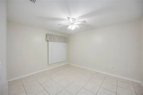 925 NE 4th Avenue Cape Coral FL 33909