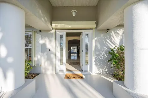 925 NE 4th Avenue Cape Coral FL 33909