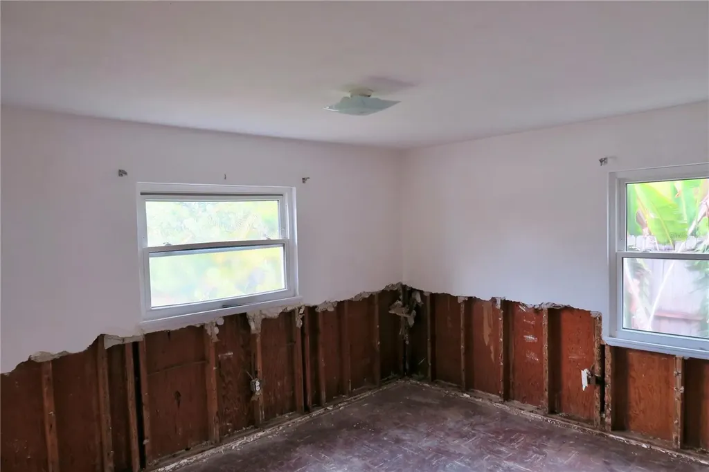 2654 Miriam Street S Gulfport FL 33711
