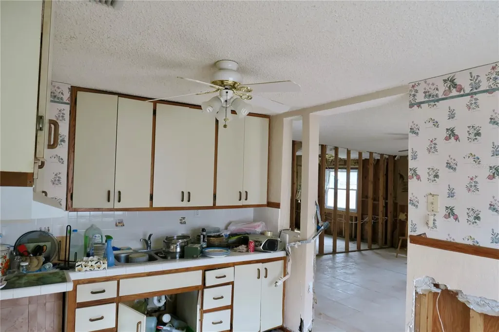 2654 Miriam Street S Gulfport FL 33711