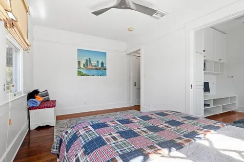 1027 S Dakota Avenue Tampa FL 33606