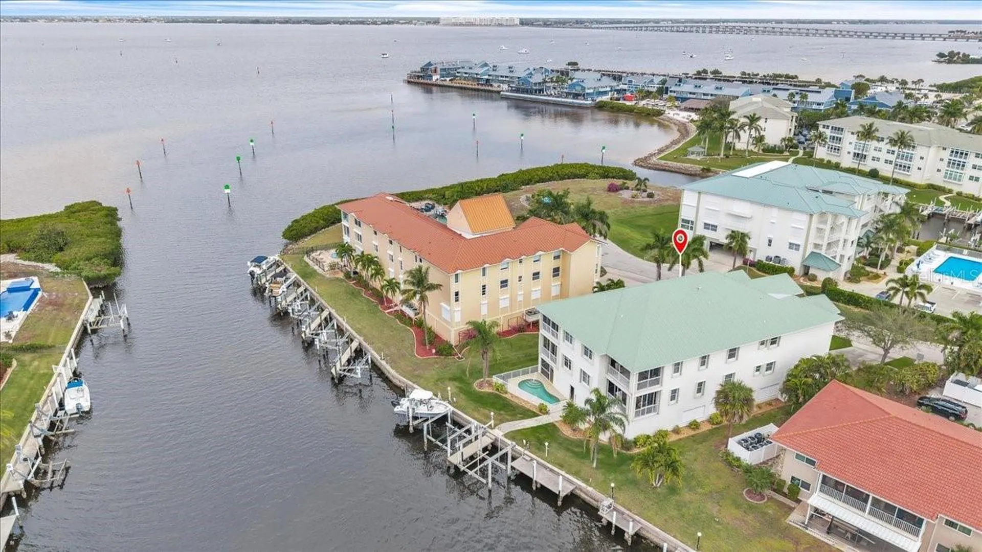 Punta Gorda FL, 129 Breakers Court, Unit 121